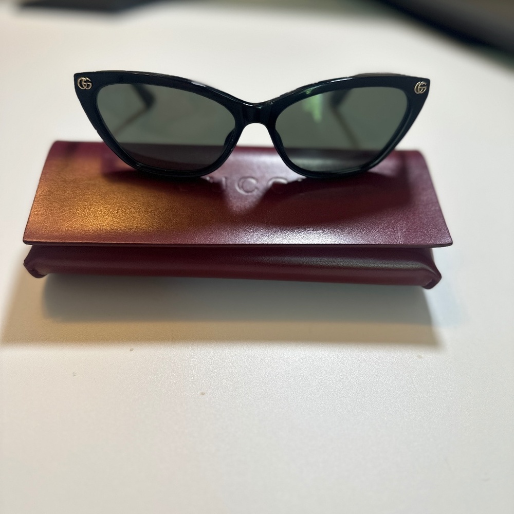 Gucci 1815S 001 - Black Sunglasses